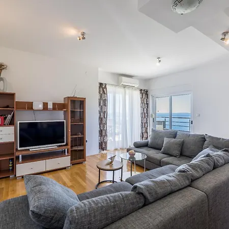 Casa Di Tenor Проживання в сім'ї