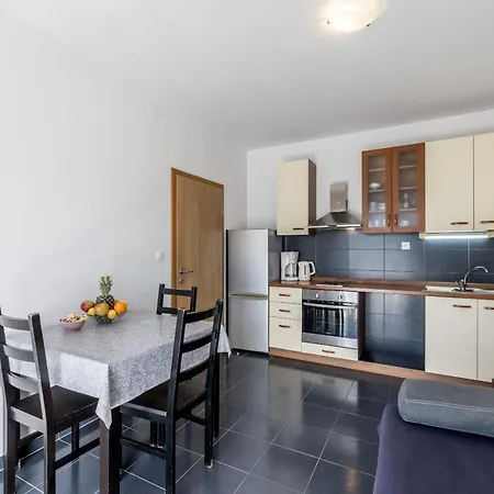 Casa Di Tenor Проживання в сім'ї