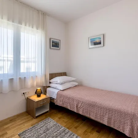 ホームステイ Casa Di Tenor スプリト