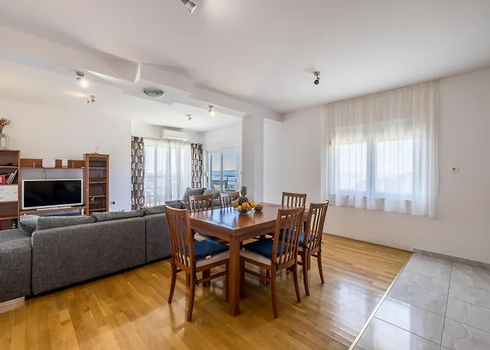 Homestay Casa Di Tenor