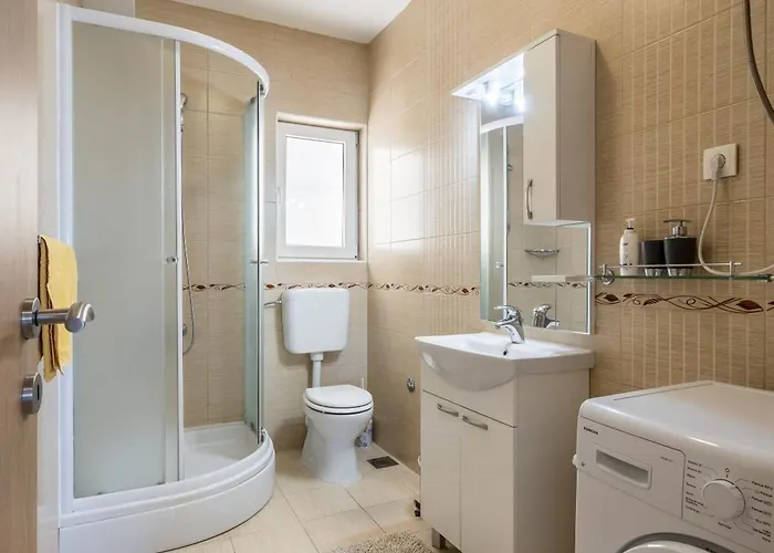 Casa Di Tenor * Split